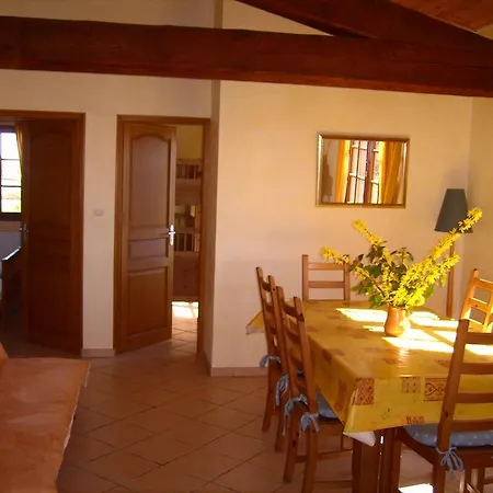 בית נופש Maison Iris